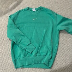 Nike Men's Vibrant Green Crewneck Sweater